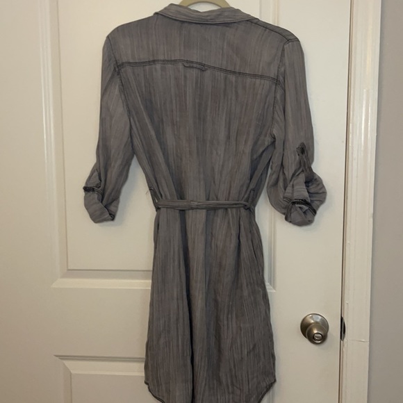 Believer heart button up dress - Picture 3 of 3